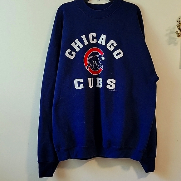 Fruit of the Loom Tops - Chicago Cubs sweatshirt size XL